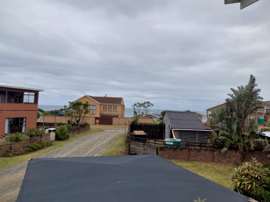4 Bedroom Property for Sale in Seavale Eastern Cape
